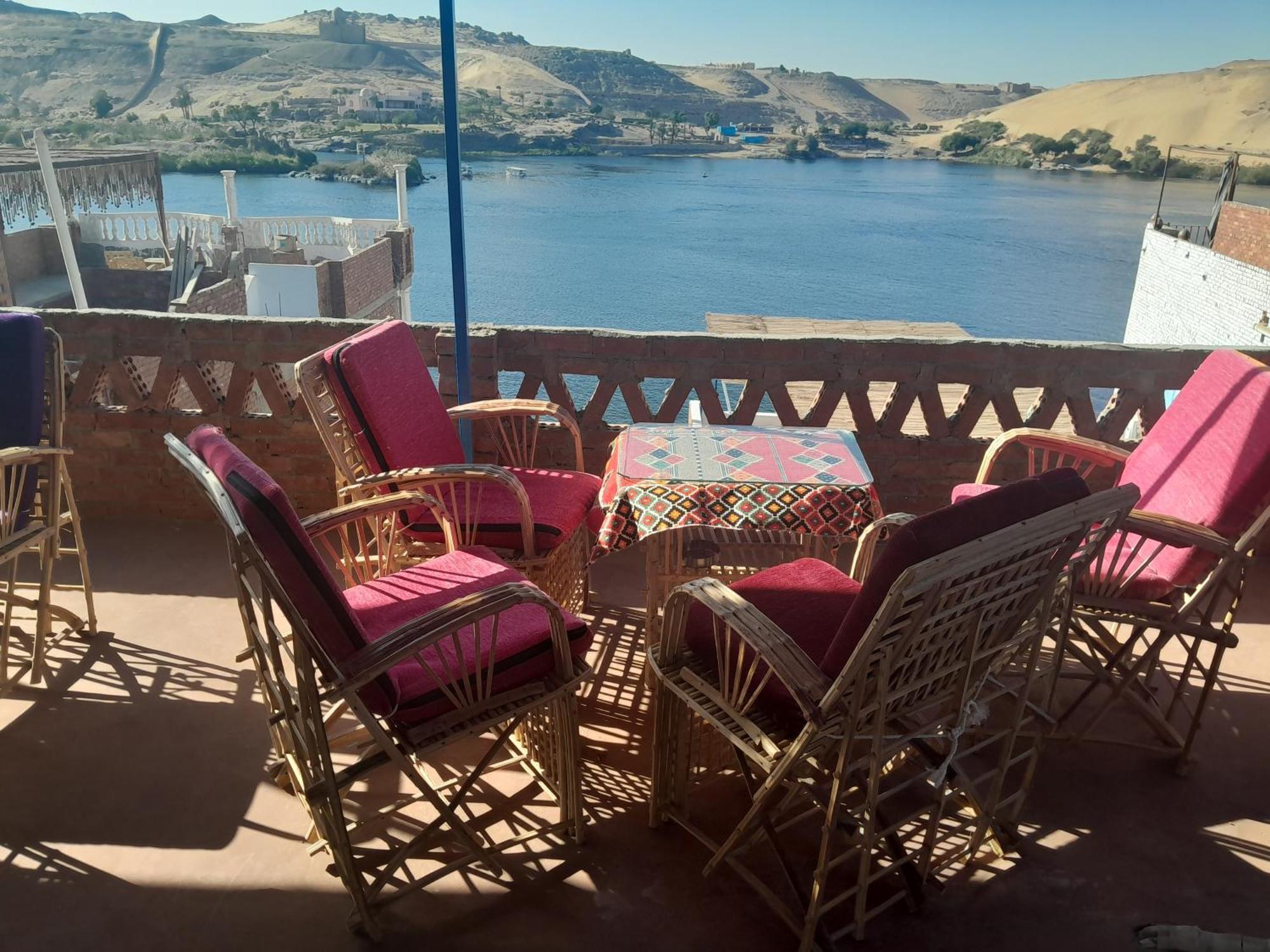 Labib Guest House أسوان المظهر الخارجي الصورة